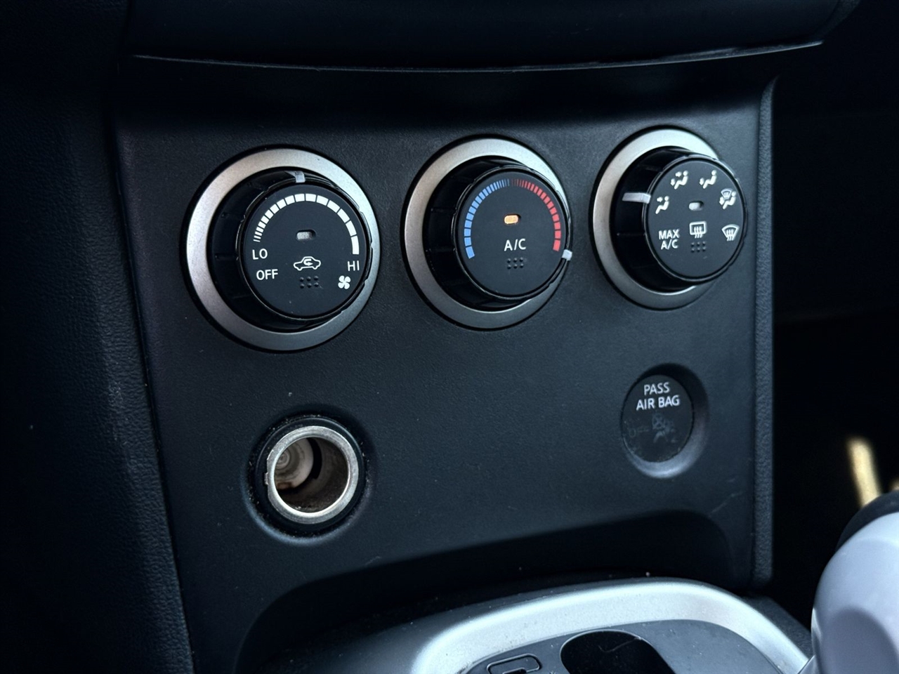 Nissan Rogue Select FWD 4dr S 2014