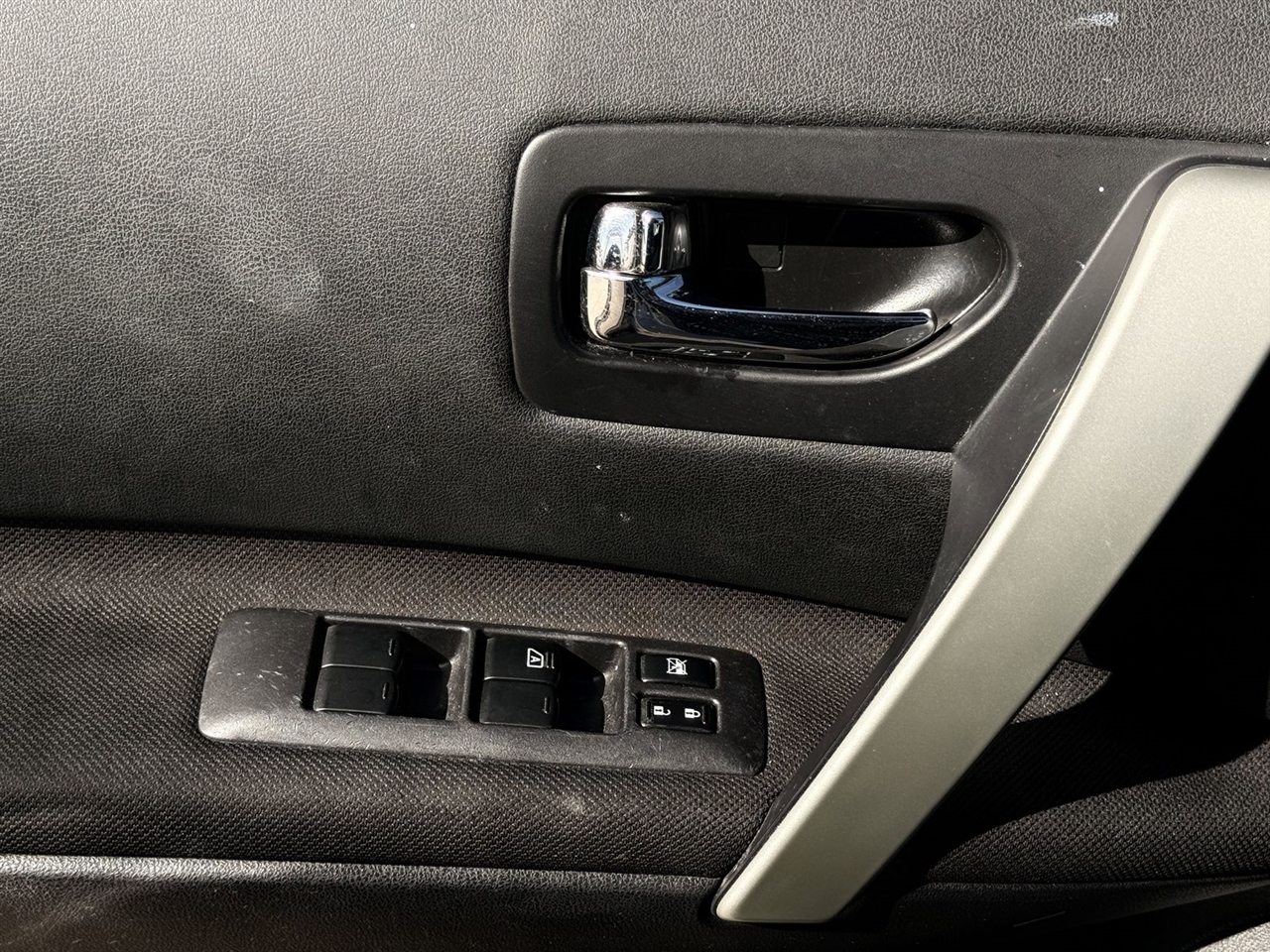 Nissan Rogue Select FWD 4dr S 2014