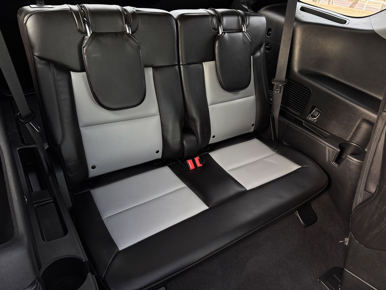 Ford Explorer XLT RWD 2022