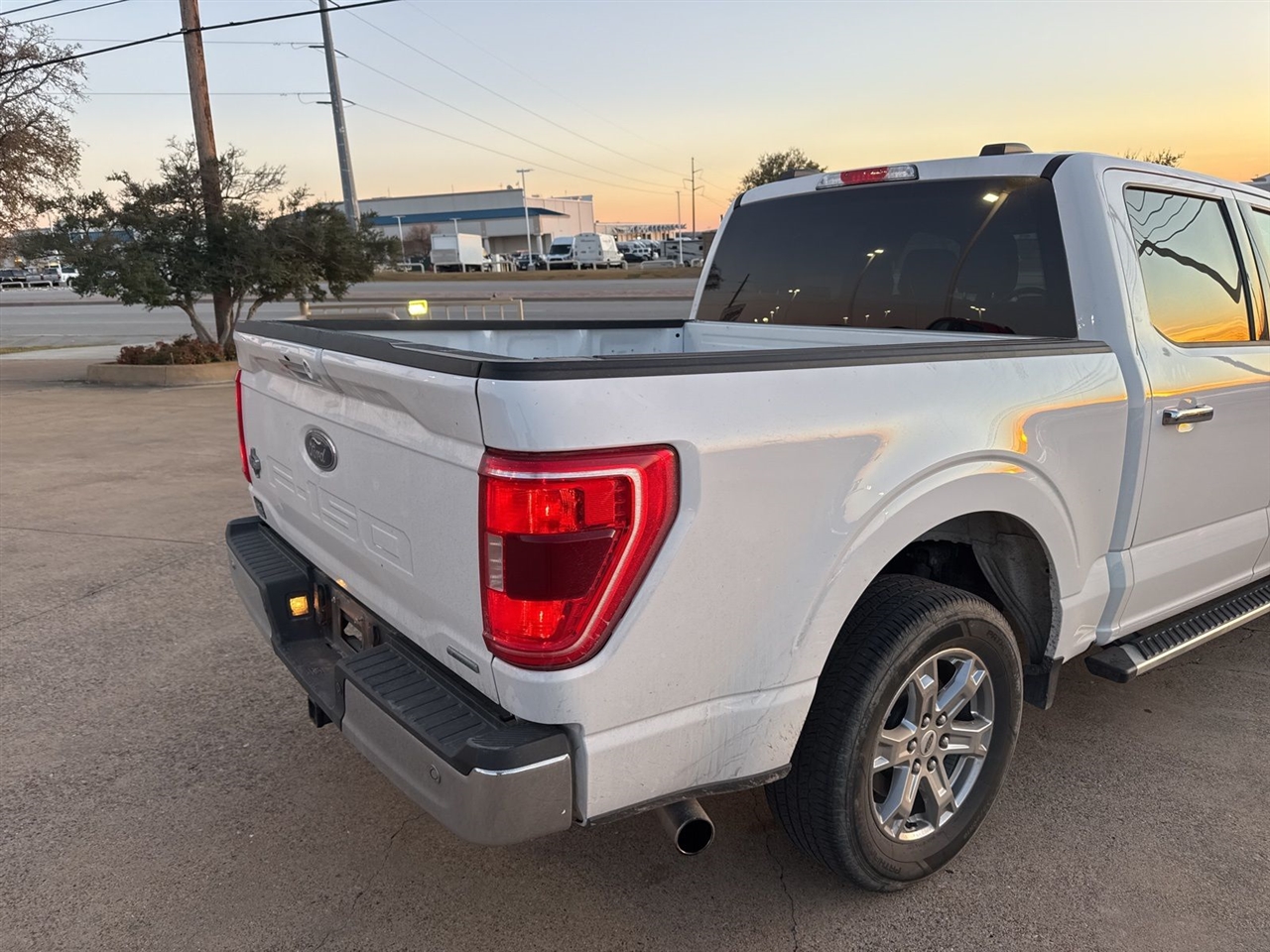 Ford F-150 Lariat 2WD SuperCrew 5.5' Box 2022