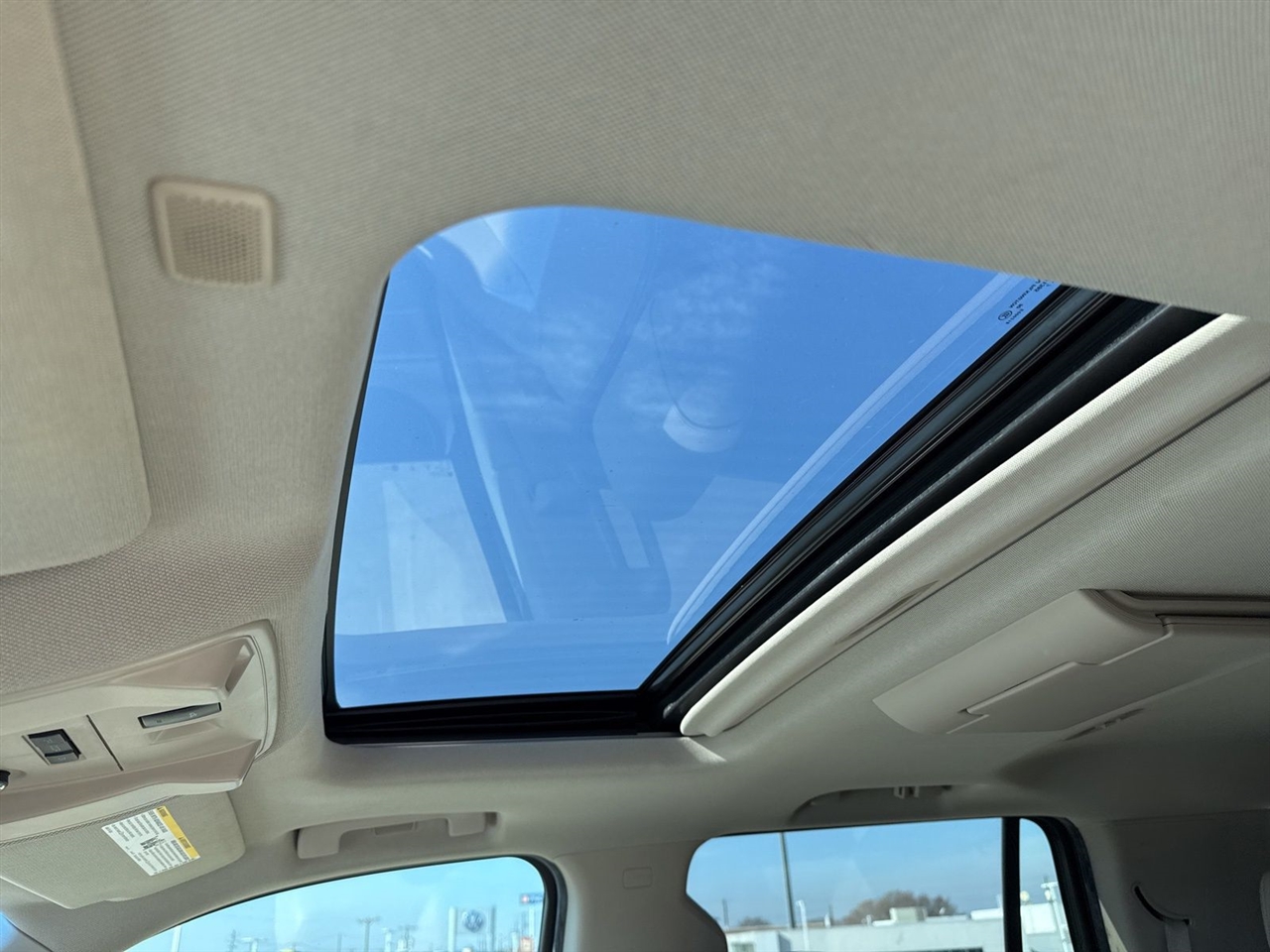 GMC Yukon 2WD 4dr Denali 2017