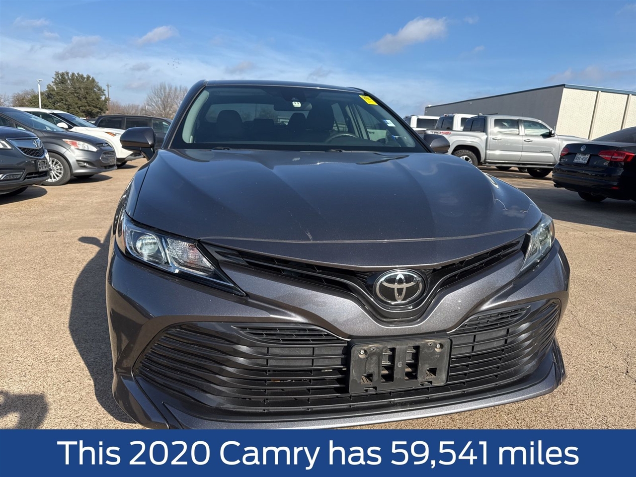 Toyota Camry LE Auto (Natl) 2020