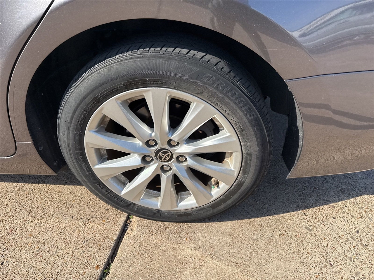 Toyota Camry LE Auto (Natl) 2020