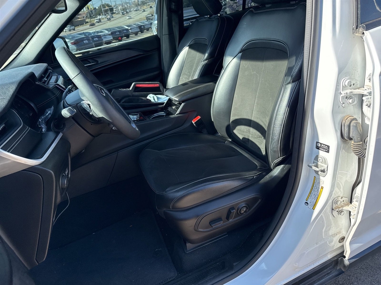 Jeep Grand Cherokee Altitude 4x2 2023