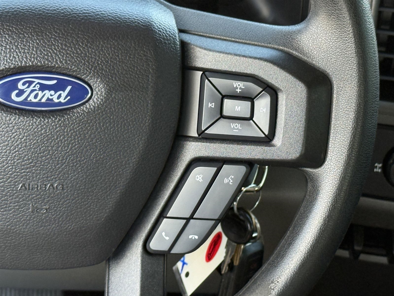 Ford Super Duty F-350 SRW Lariat 2WD SuperCab 8' Box 2020