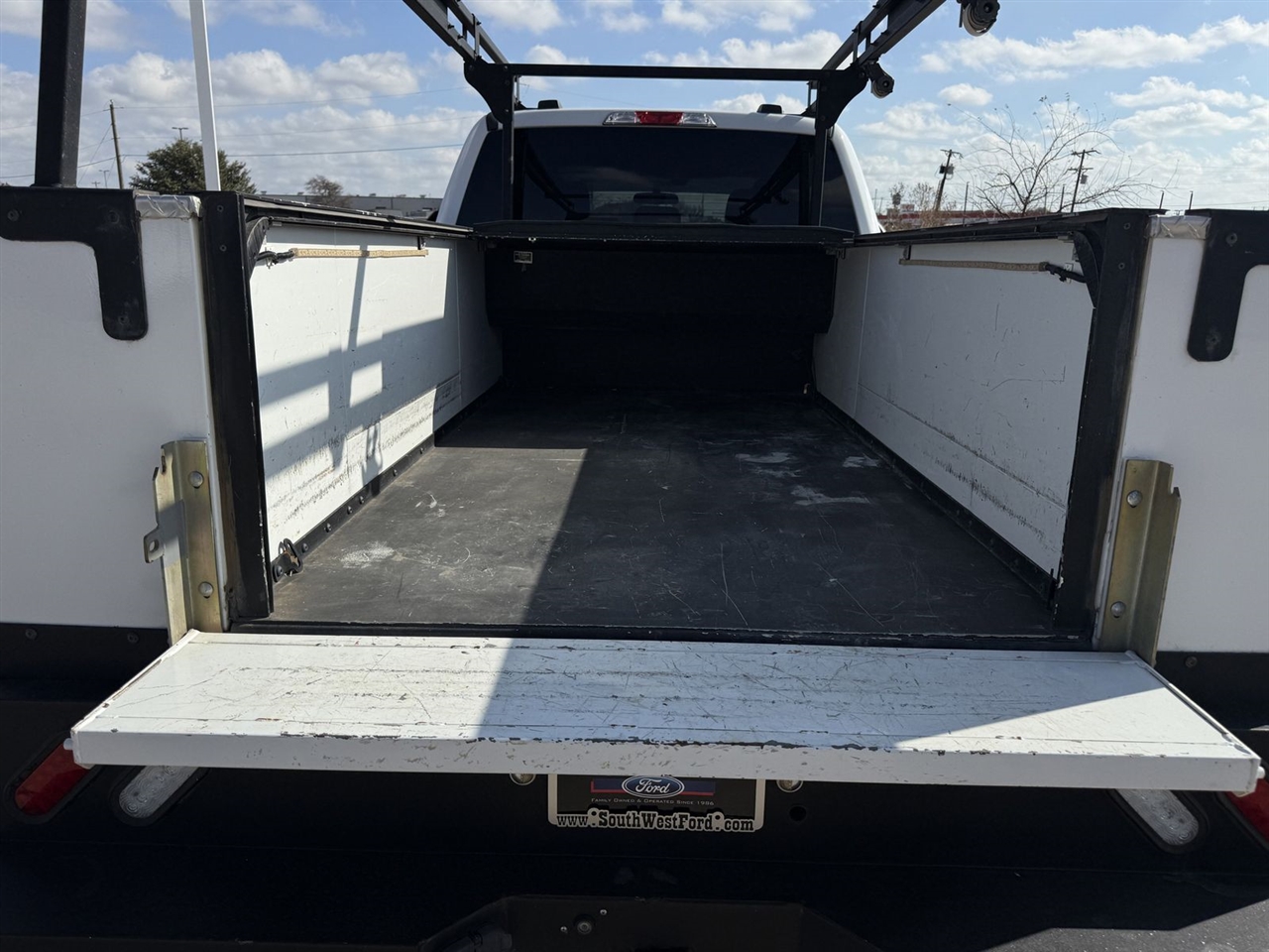 Ford Super Duty F-350 SRW Lariat 2WD SuperCab 8' Box 2020