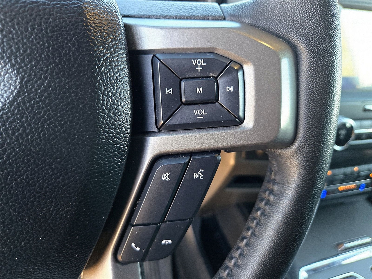 Ford Expedition XLT 4x4 2021