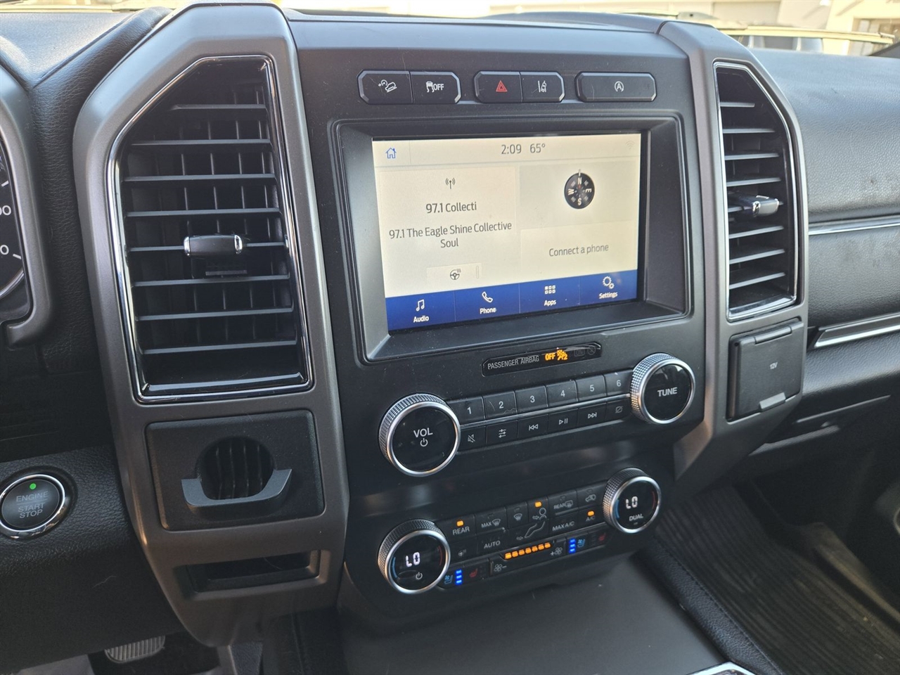 Ford Expedition XLT 4x4 2021