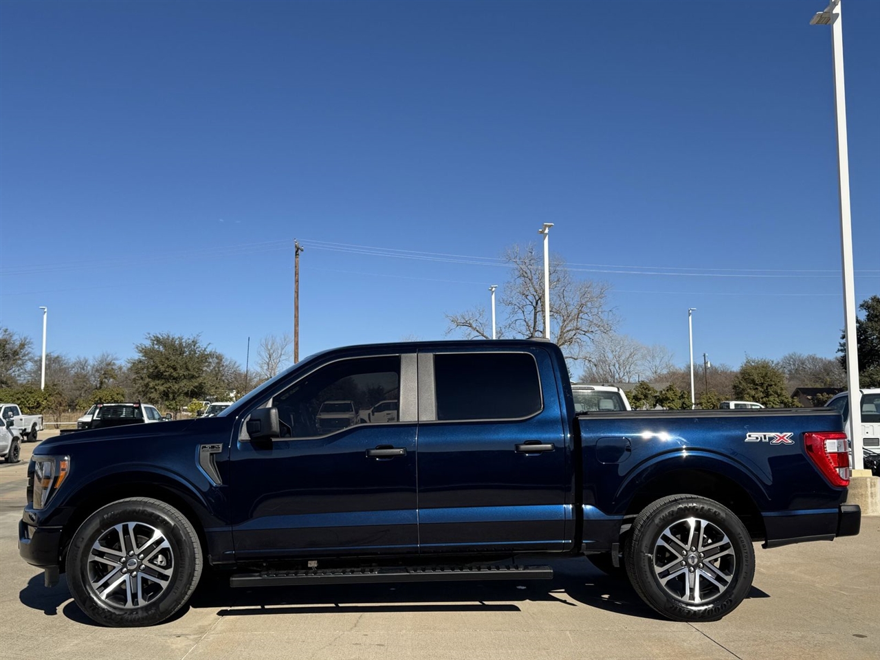 Ford F-150 Lariat 2WD SuperCrew 5.5' Box 2023