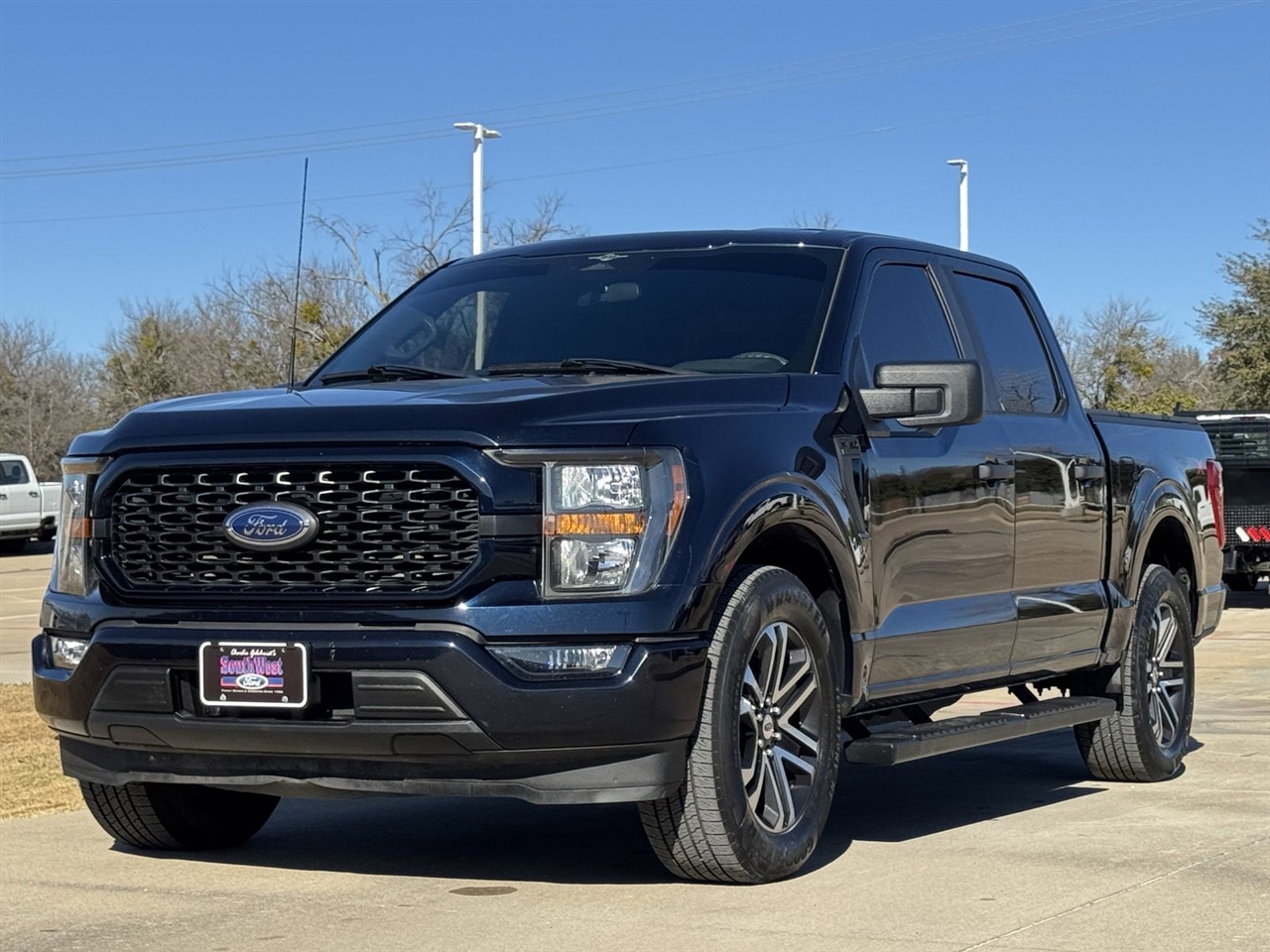 Ford F-150 Lariat 2WD SuperCrew 5.5' Box 2023