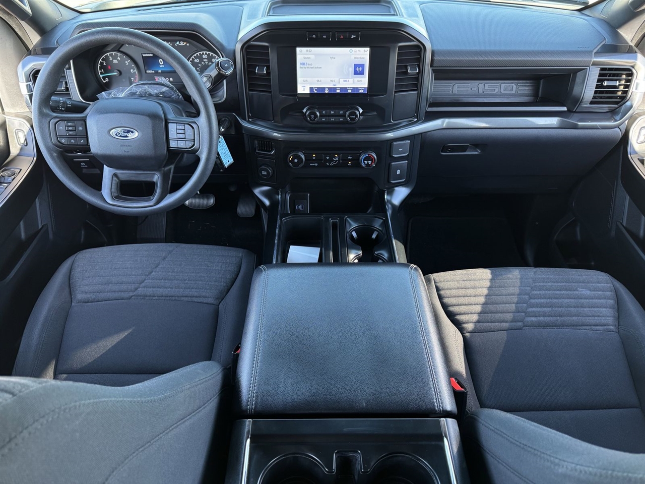 Ford F-150 Lariat 2WD SuperCrew 5.5' Box 2023