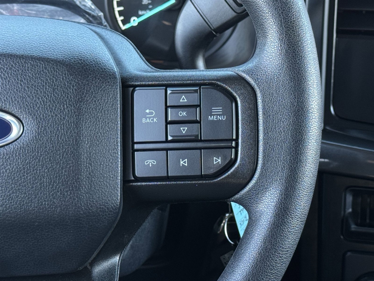 Ford F-150 Lariat 2WD SuperCrew 5.5' Box 2023