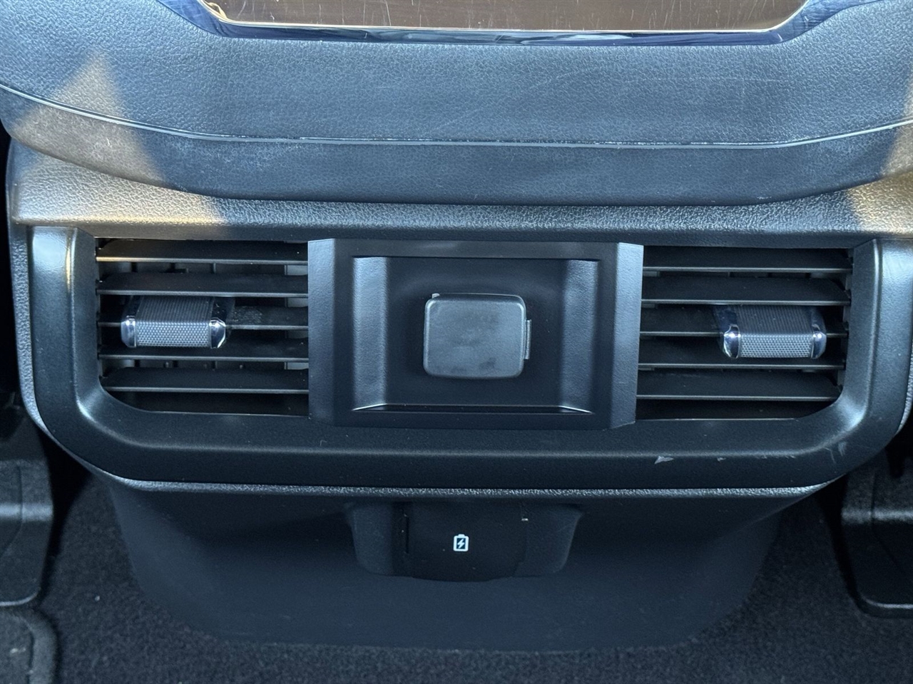 Ford F-150 Lariat 2WD SuperCrew 5.5' Box 2023