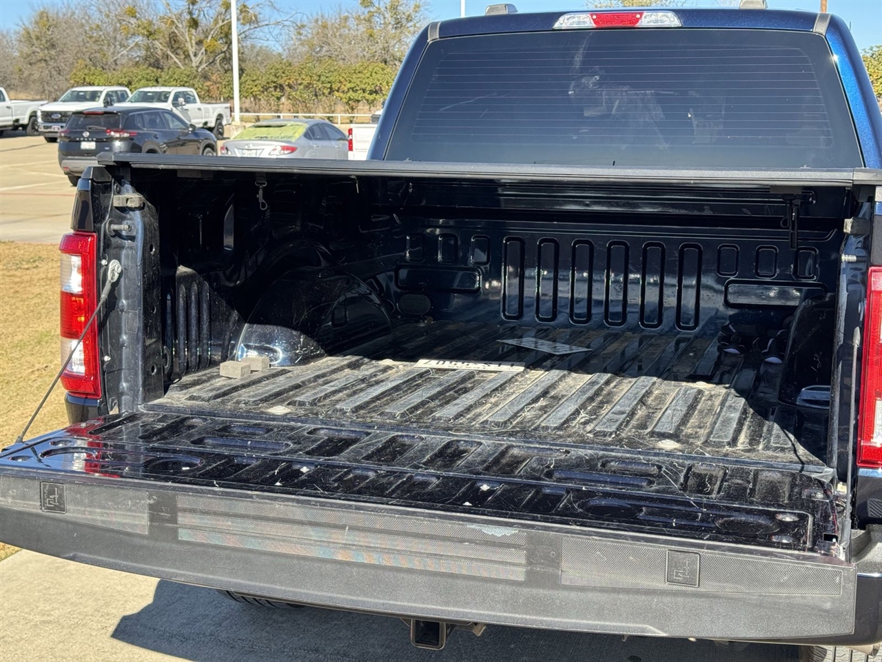 Ford F-150 Lariat 2WD SuperCrew 5.5' Box 2023