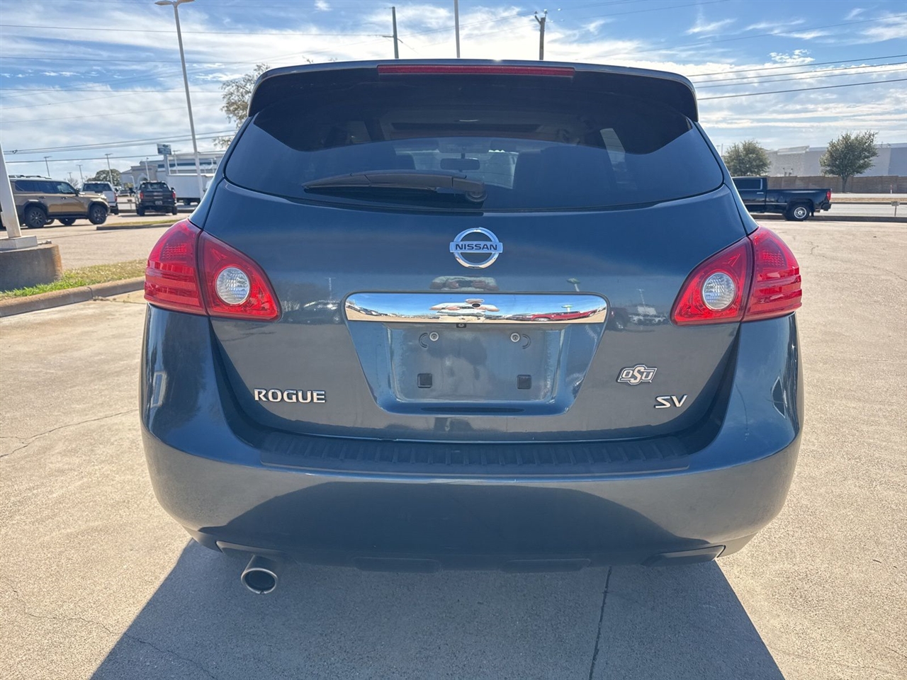 Nissan Rogue FWD 4dr SV 2012