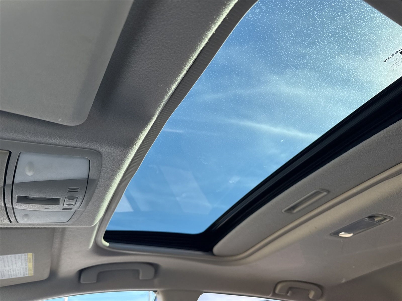 Nissan Rogue FWD 4dr SV 2012