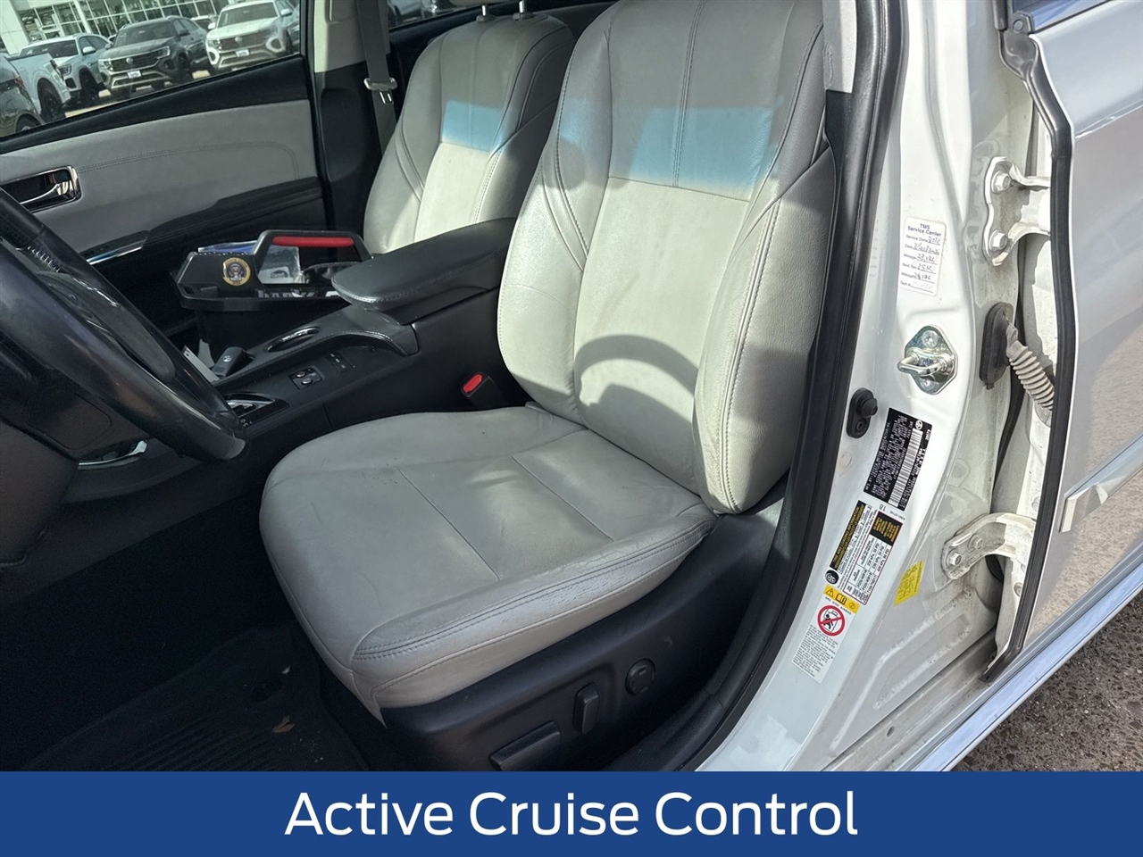 Toyota Avalon XLE Premium (Natl) 2017