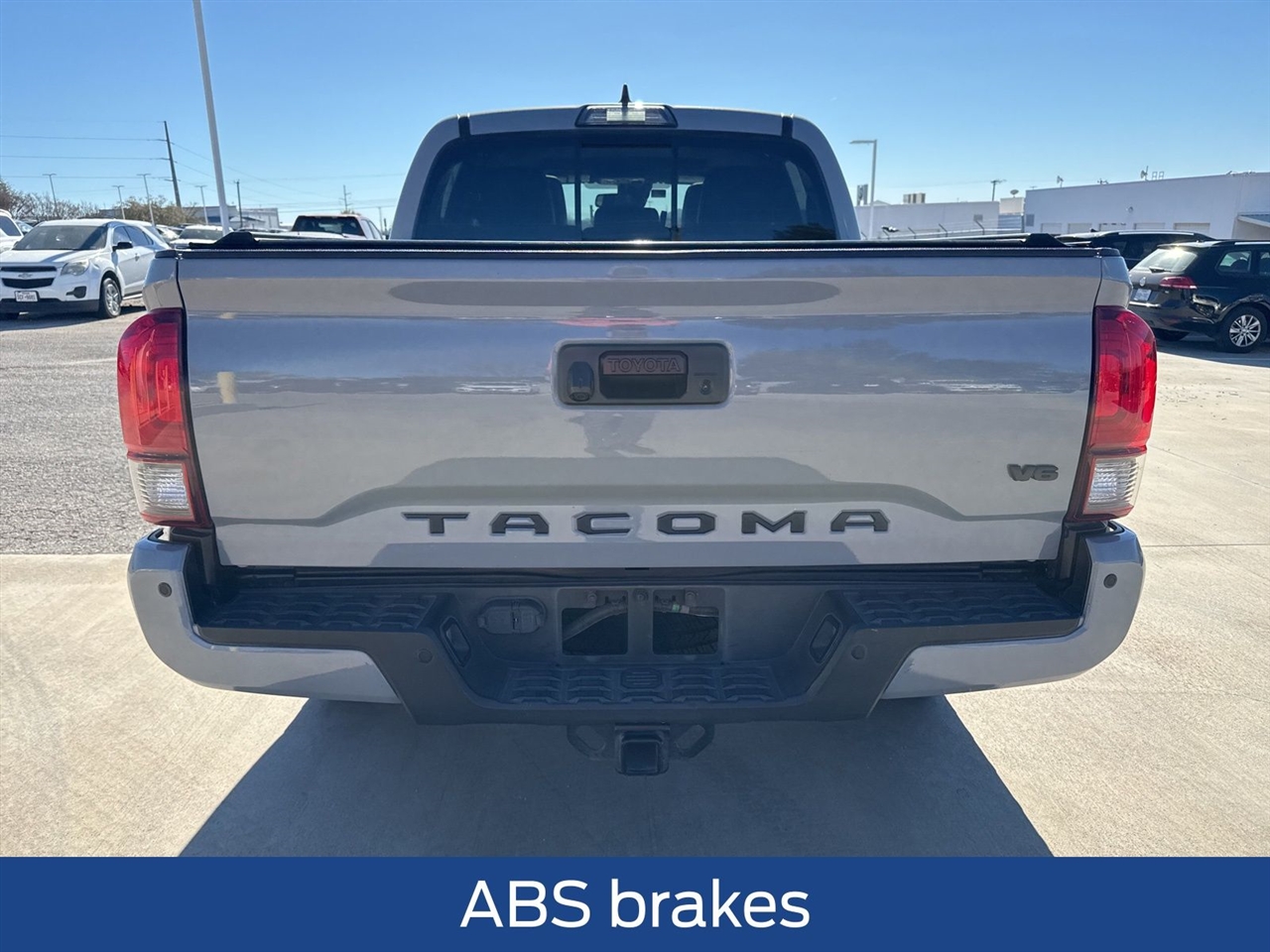 Toyota Tacoma 4WD TRD Off Road Double Cab 5' Bed V6 MT (Natl) 2019