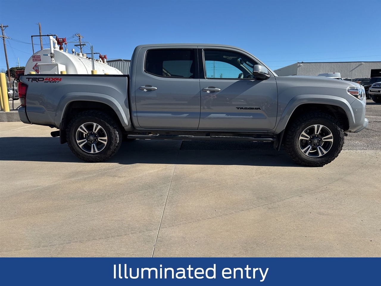 Toyota Tacoma 4WD TRD Off Road Double Cab 5' Bed V6 MT (Natl) 2019