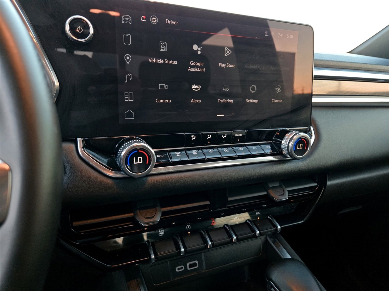 GMC Canyon 4WD Crew Cab Elevation 2024