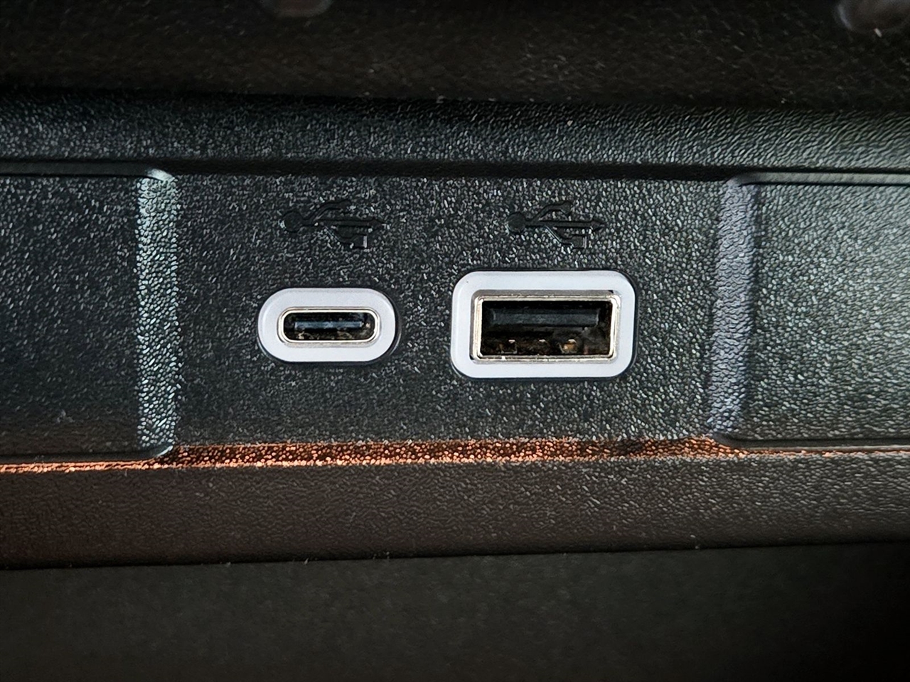 GMC Canyon 4WD Crew Cab Elevation 2024