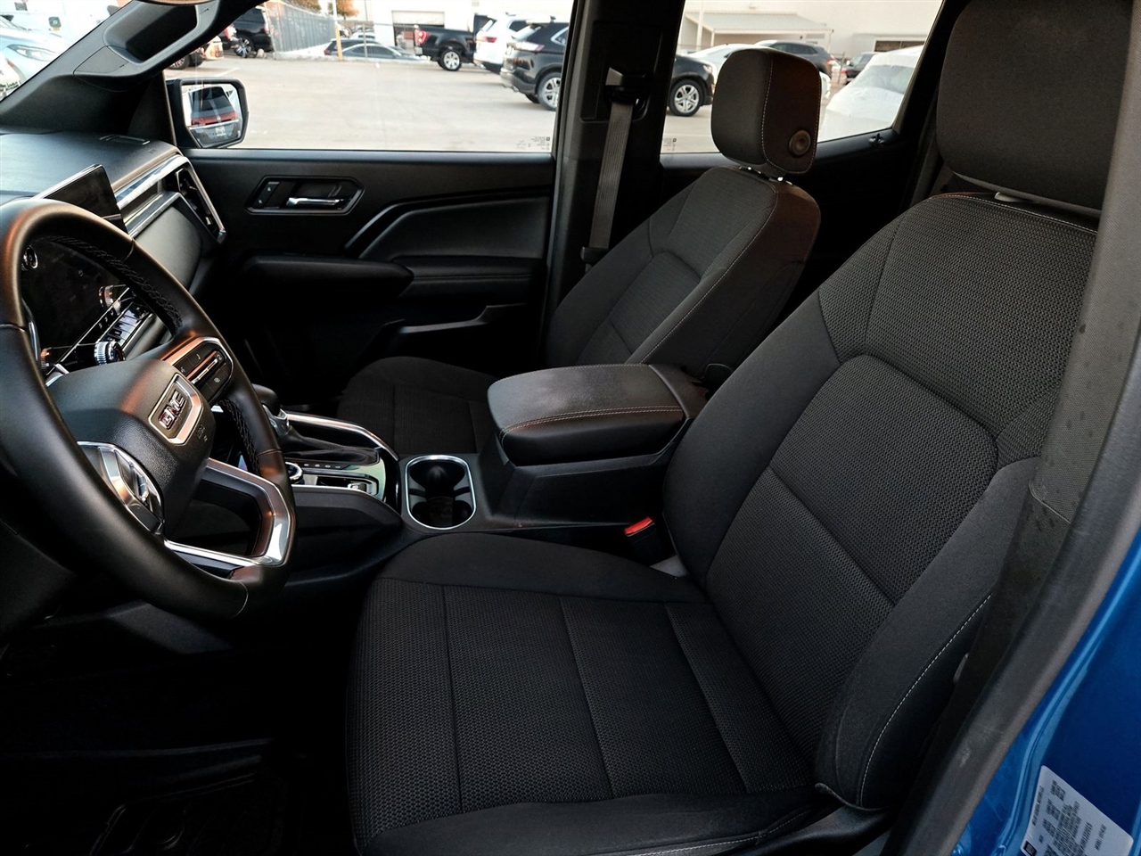 GMC Canyon 4WD Crew Cab Elevation 2024