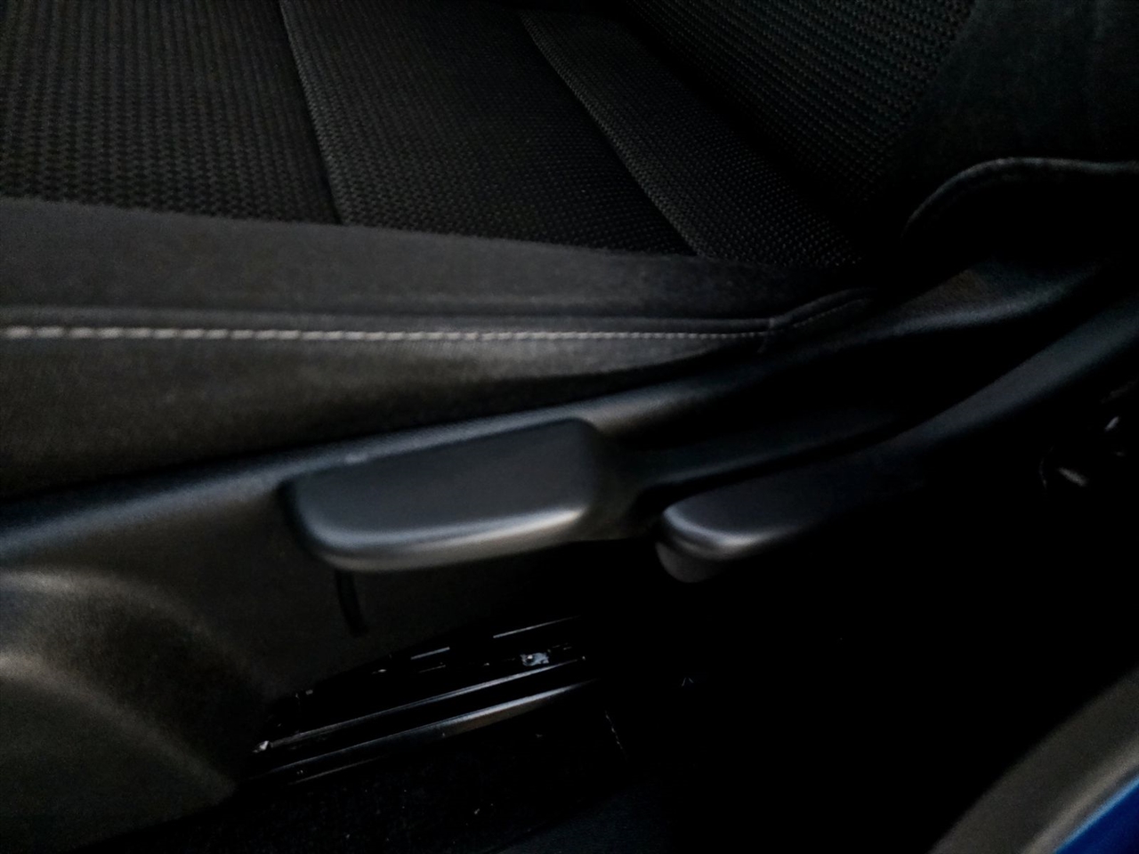 GMC Canyon 4WD Crew Cab Elevation 2024