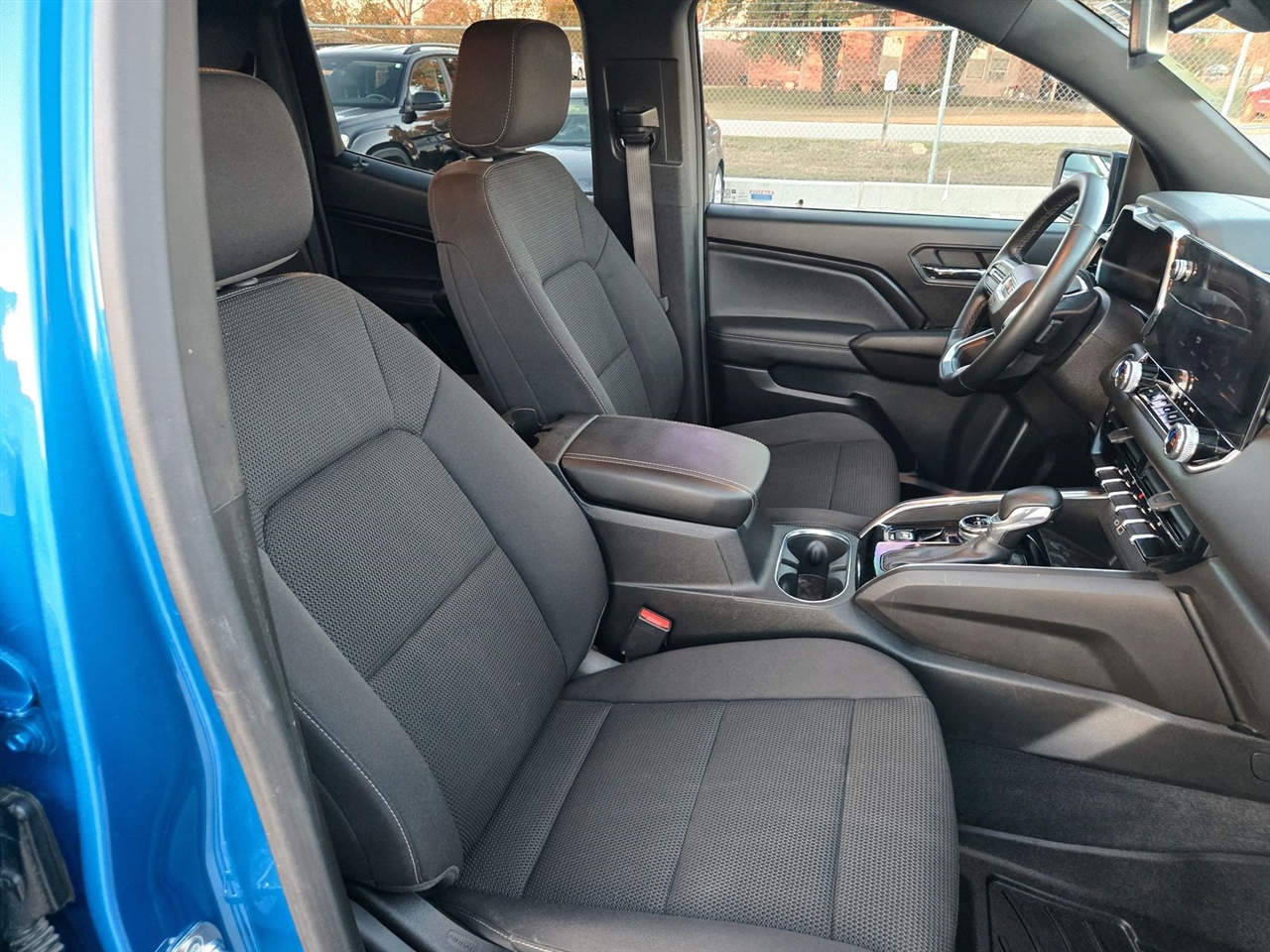 GMC Canyon 4WD Crew Cab Elevation 2024