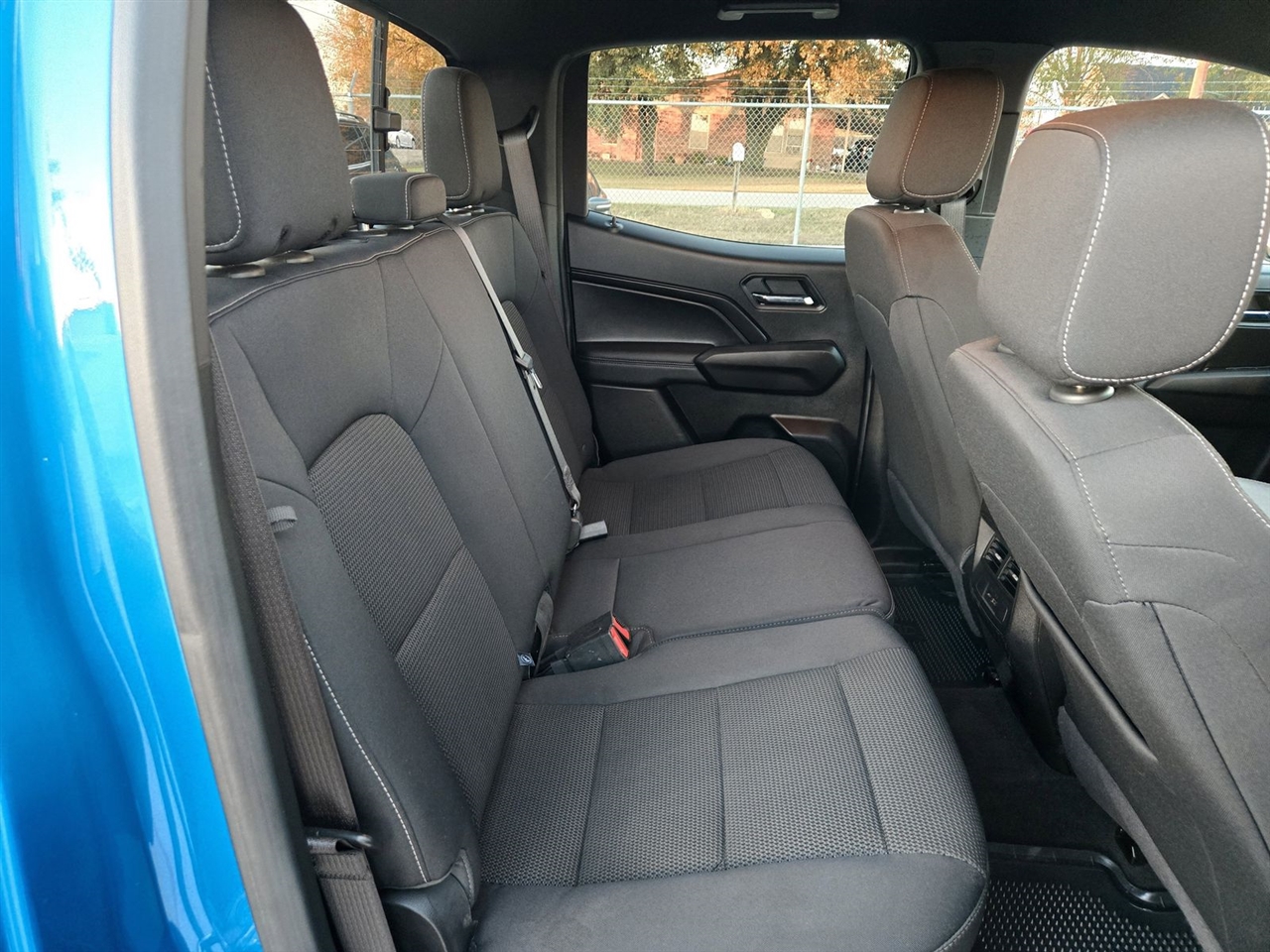 GMC Canyon 4WD Crew Cab Elevation 2024