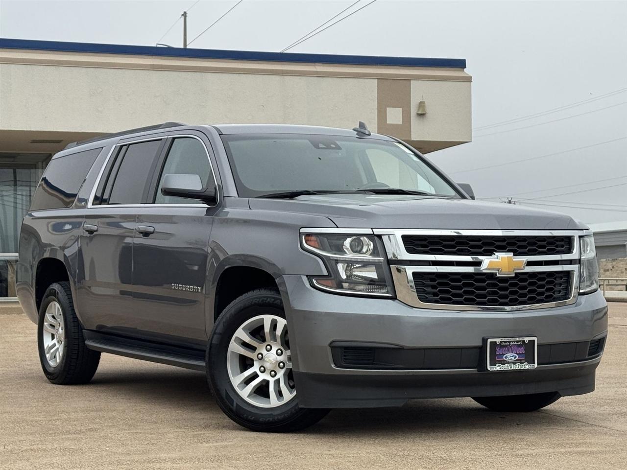 Chevrolet Suburban 4WD 4dr LT 2020