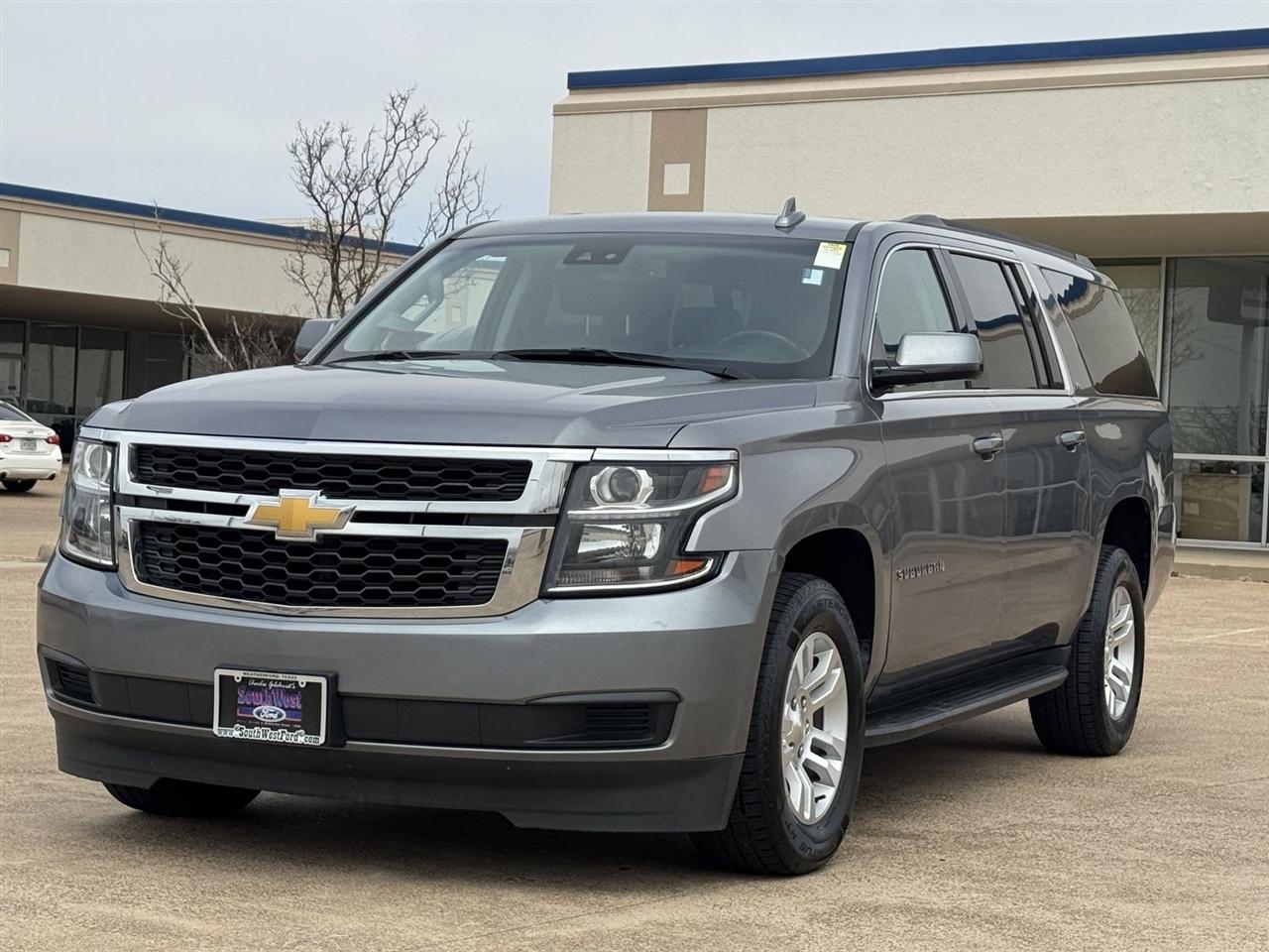 Chevrolet Suburban 4WD 4dr LT 2020