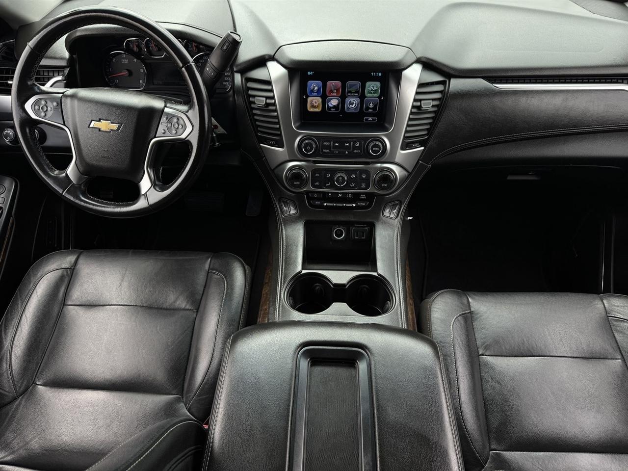 Chevrolet Suburban 4WD 4dr LT 2020