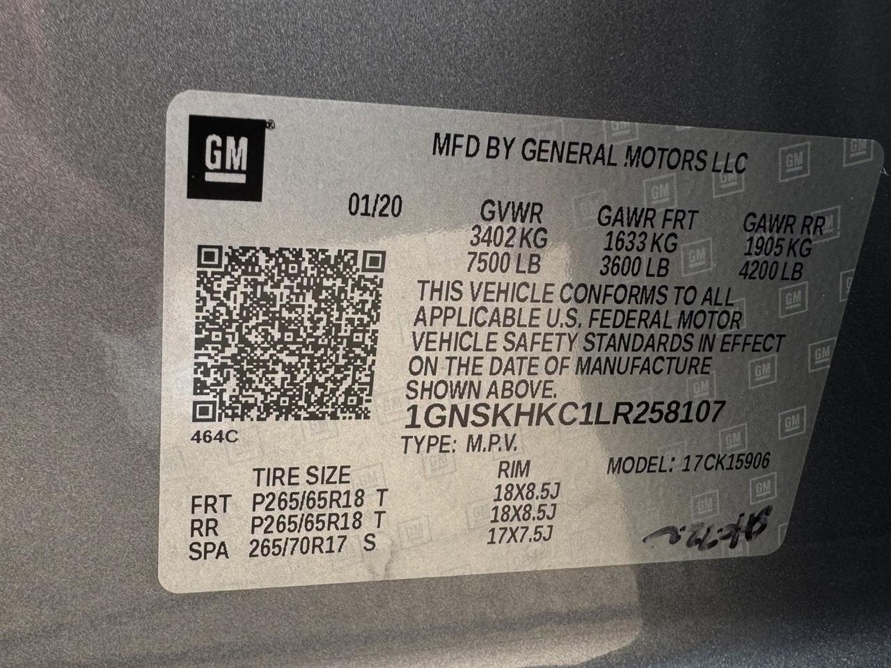 Chevrolet Suburban 4WD 4dr LT 2020