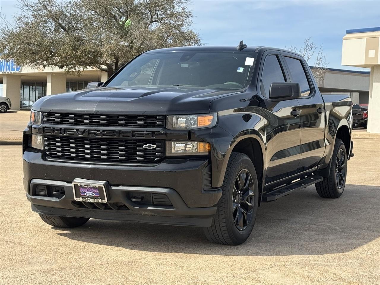 Chevrolet Silverado 1500 LTD 2WD Crew Cab 147" Custom 2022