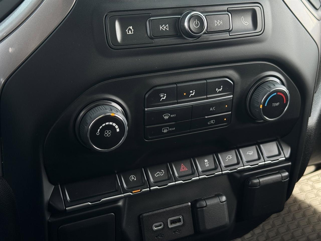 Chevrolet Silverado 1500 LTD 2WD Crew Cab 147" Custom 2022