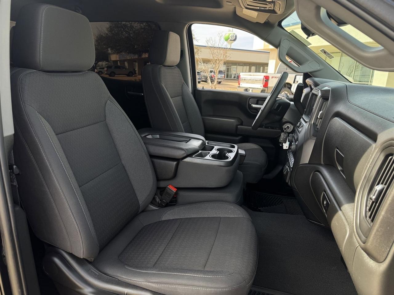 Chevrolet Silverado 1500 LTD 2WD Crew Cab 147" Custom 2022