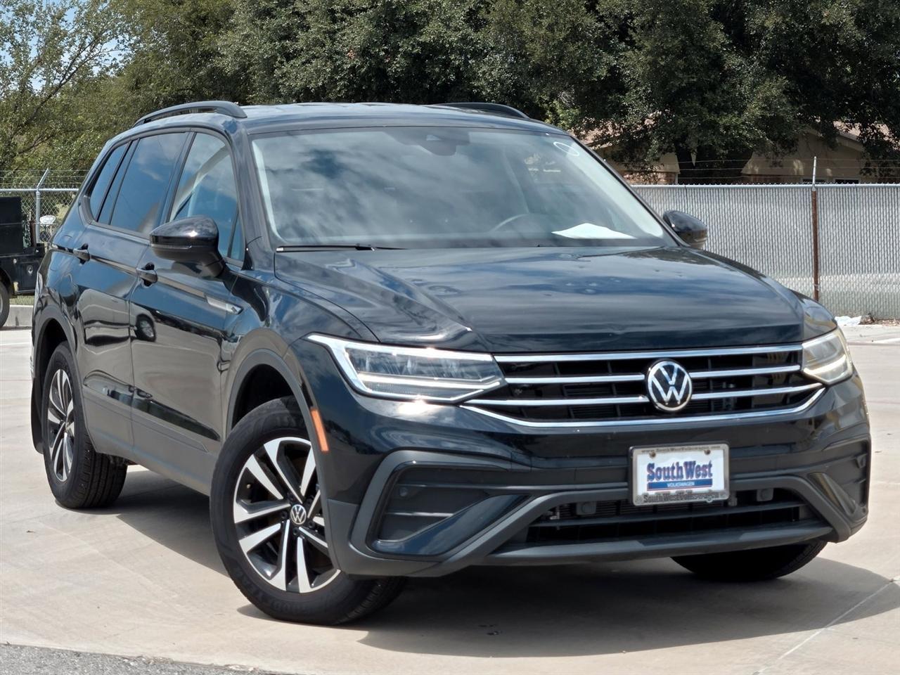 Volkswagen Tiguan 2.0T S FWD 2024