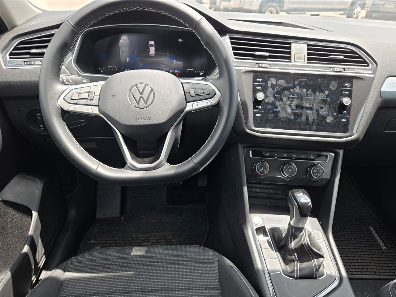 Volkswagen Tiguan 2.0T S FWD 2024