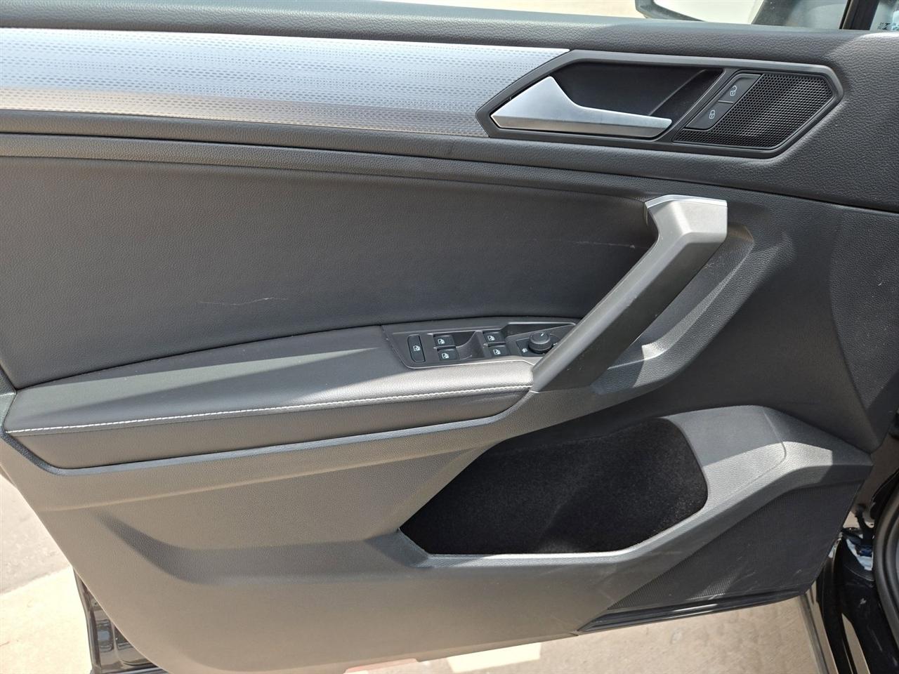 Volkswagen Tiguan 2.0T S FWD 2024