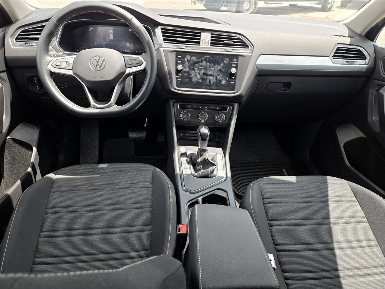 Volkswagen Tiguan 2.0T S FWD 2024