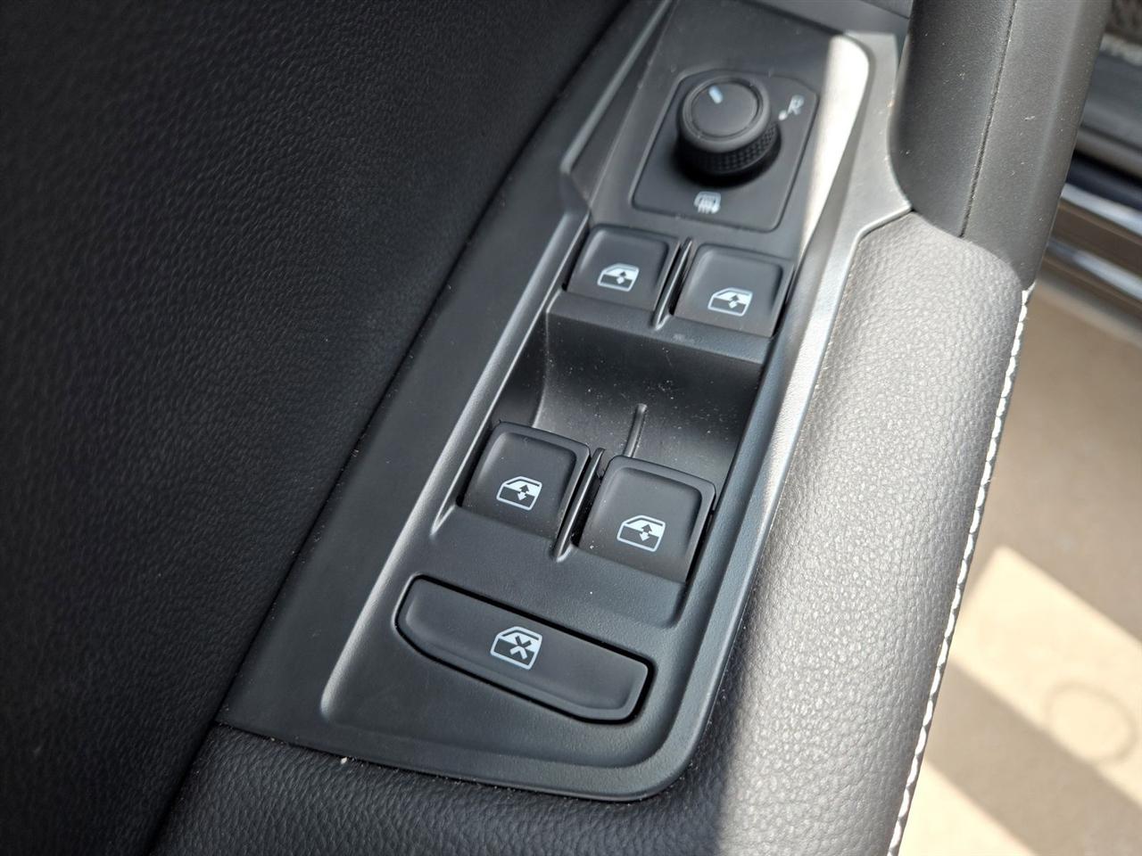 Volkswagen Tiguan 2.0T S FWD 2024