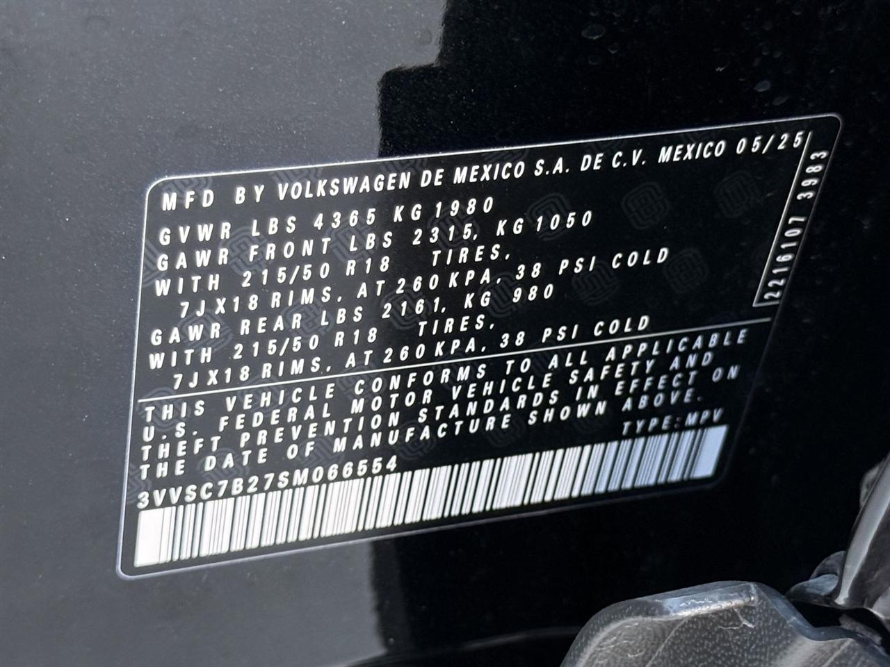 Volkswagen Taos SE FWD 2025