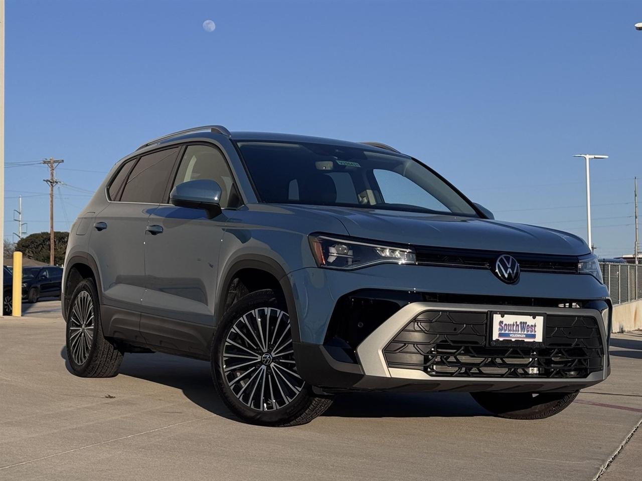 Volkswagen Taos SE FWD 2025