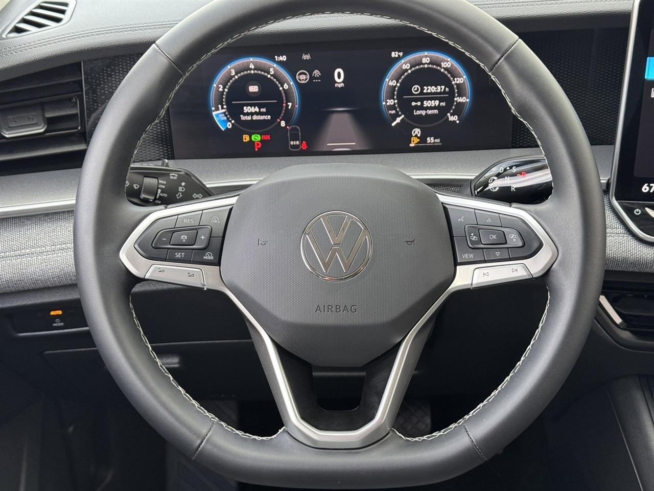 Volkswagen Tiguan 2.0T S FWD 2025