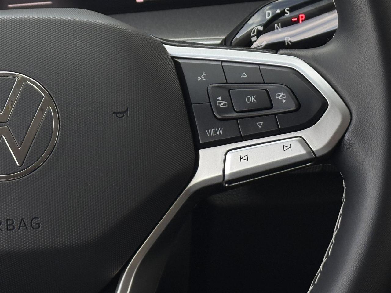 Volkswagen Tiguan 2.0T S FWD 2025