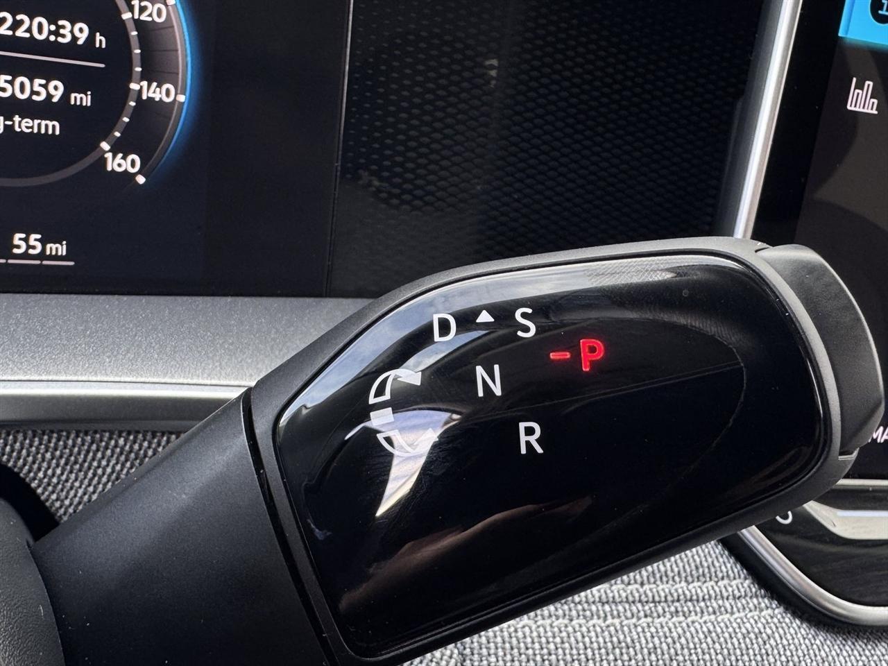 Volkswagen Tiguan 2.0T S FWD 2025