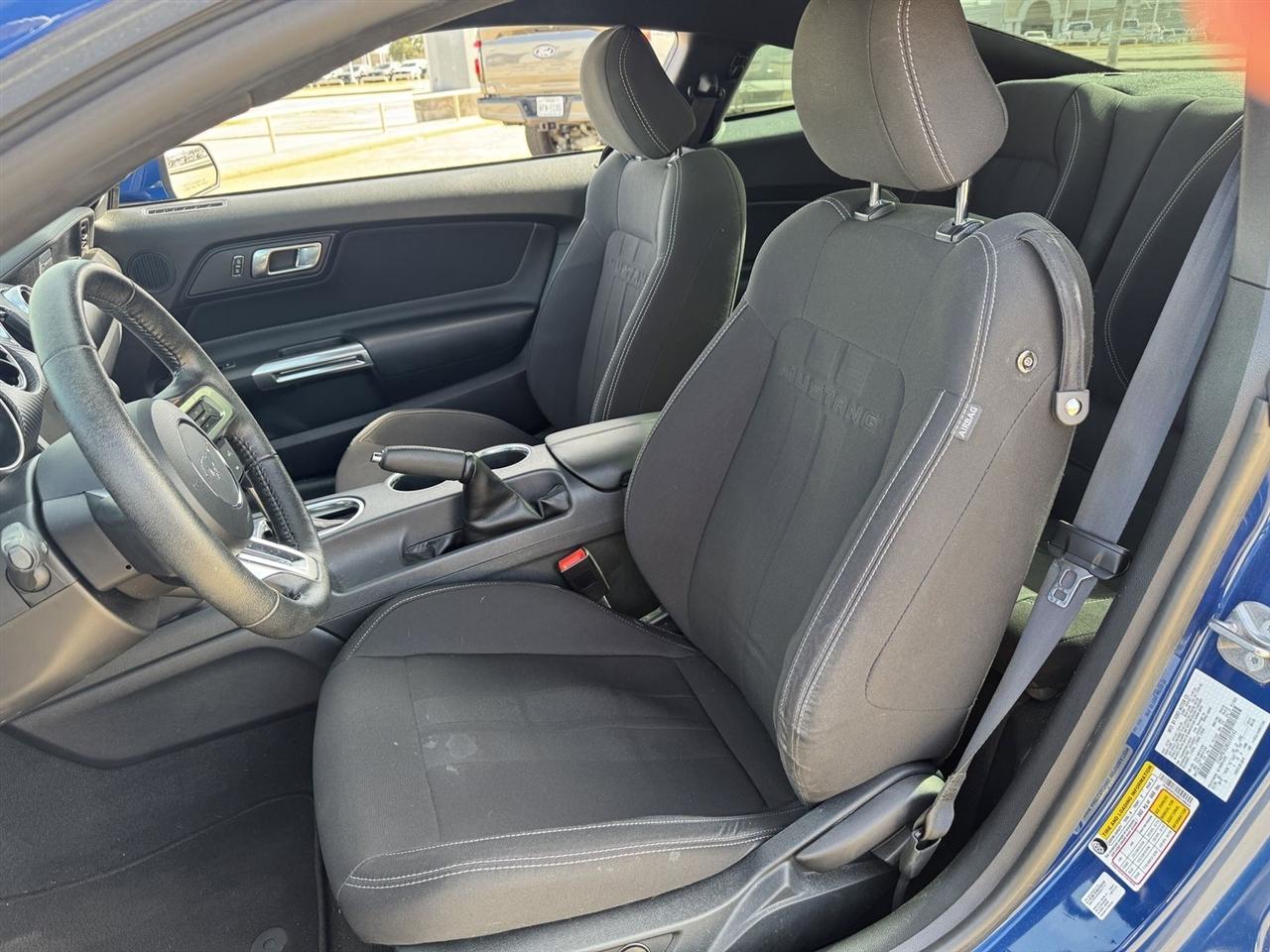 Ford Mustang EcoBoost Fastback 2022