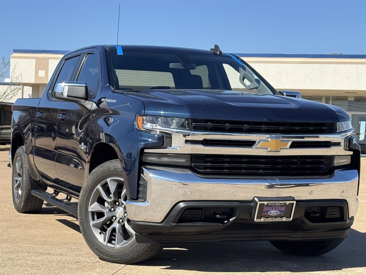 Chevrolet Silverado 1500 2WD Crew Cab 147" LT 2020