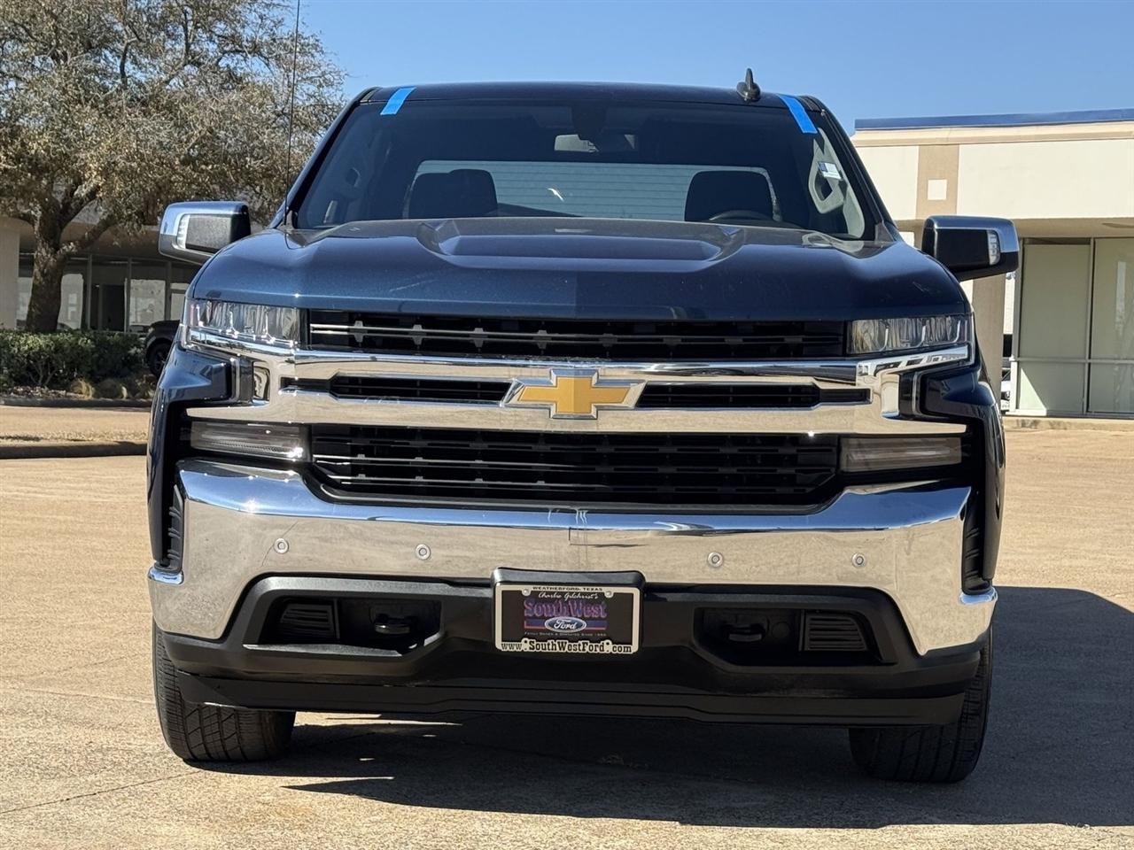 Chevrolet Silverado 1500 2WD Crew Cab 147" LT 2020