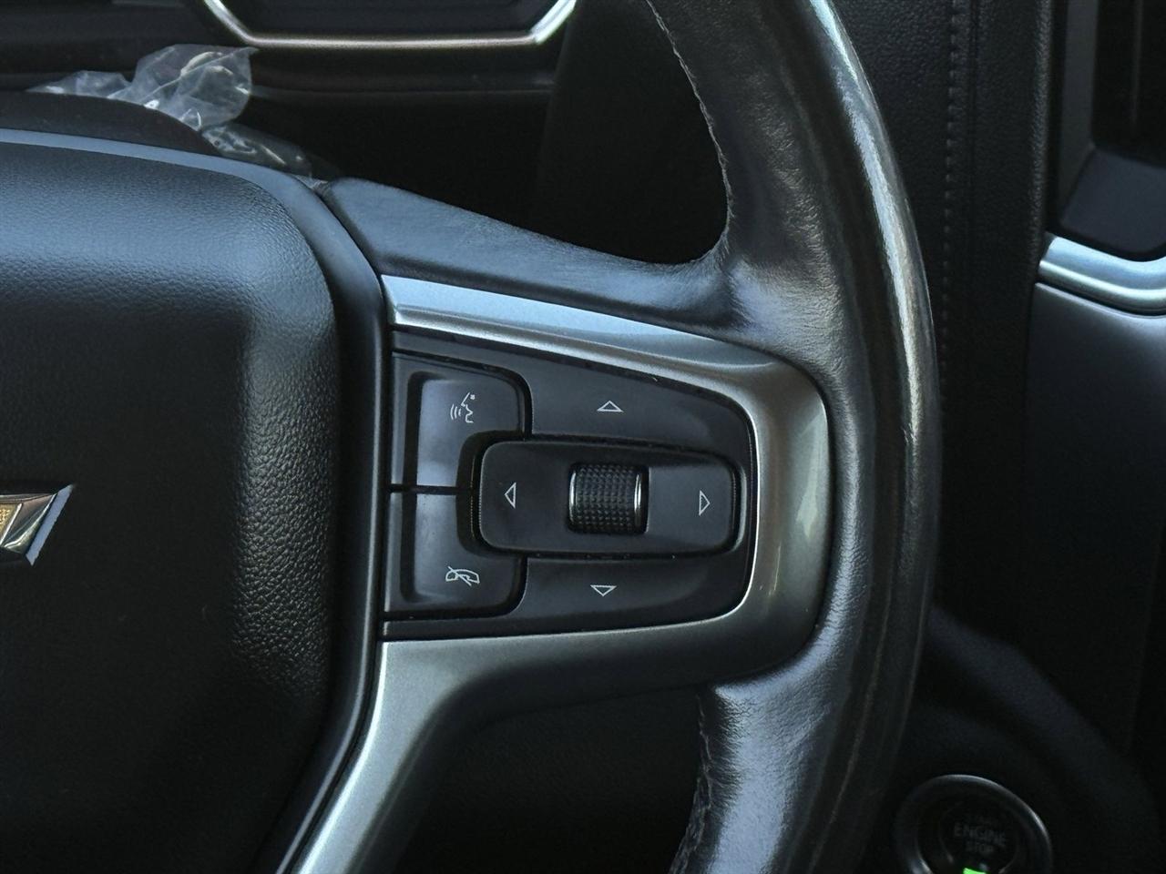 Chevrolet Silverado 1500 2WD Crew Cab 147" LT 2020